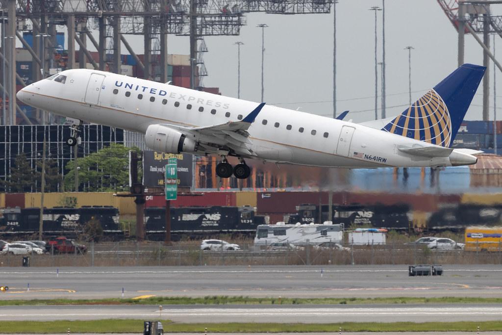 Newark Liberty International Airport: United Express (UA / UAL) | Operator: Republic Airways | Embraer E170SE E170 | N641RW | MSN 17000062