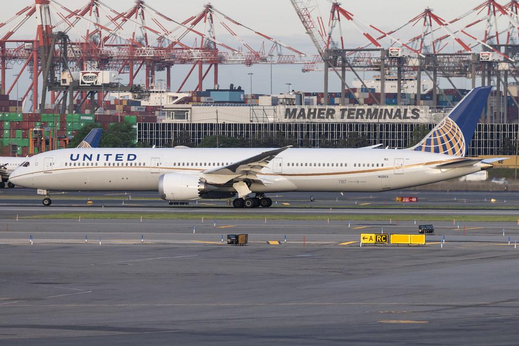 Newark Liberty International Airport: United Airlines (UA / UAL) | Boeing 787-10 Dreamliner B78X | N12003 | MSN 40935