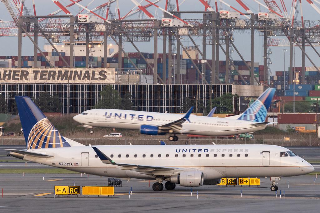 Newark Liberty International Airport: United Express (UA / UAL) | Operator: Republic Airways | Embraer E170SE E170 | N722YX | MSN 17000496