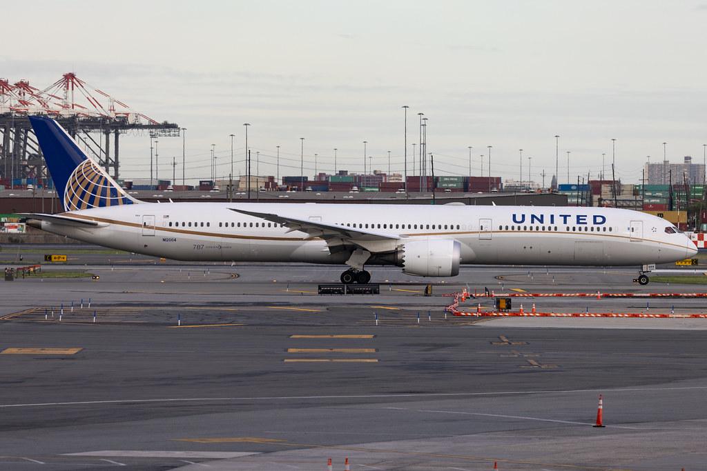 Newark Liberty International Airport: United Airlines (UA / UAL) | Boeing 787-10 Dreamliner B78X | N12004 | MSN 60139