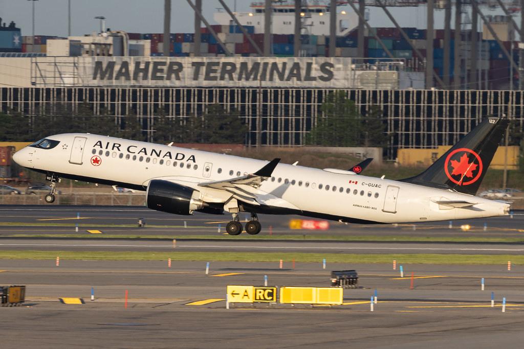 Newark Liberty International Airport: Air Canada (AC / ACA) | Airbus A220-300 BCS3 | C-GUAC | MSN 55119