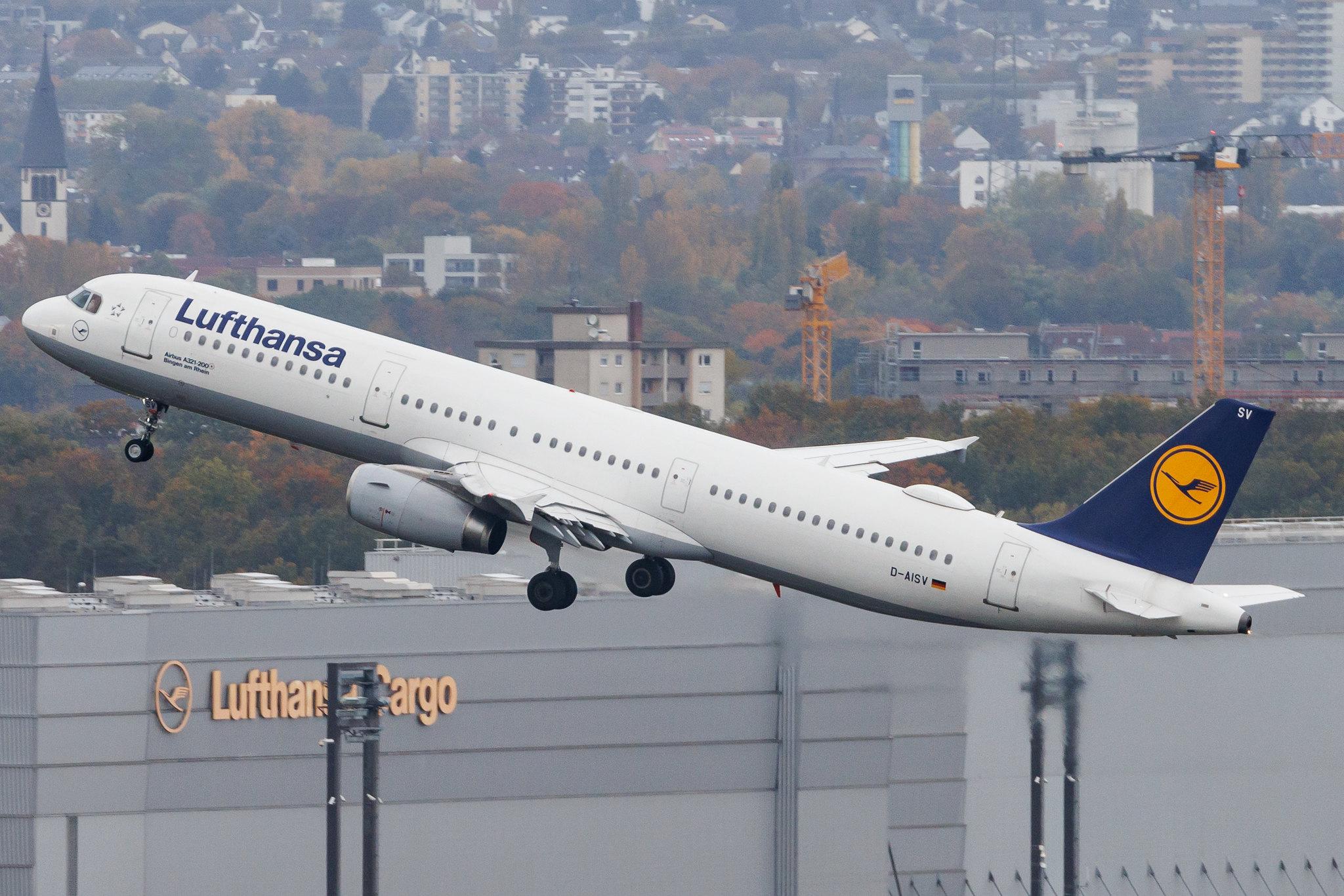Frankfurt Airport: Lufthansa (LH / DLH) | Airbus A321-231 A321 | D-AISV | MSN 4050
