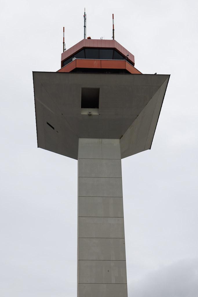 Frankfurt Airport: Contingency-Tower der DFS am Frankfurter Flughafen