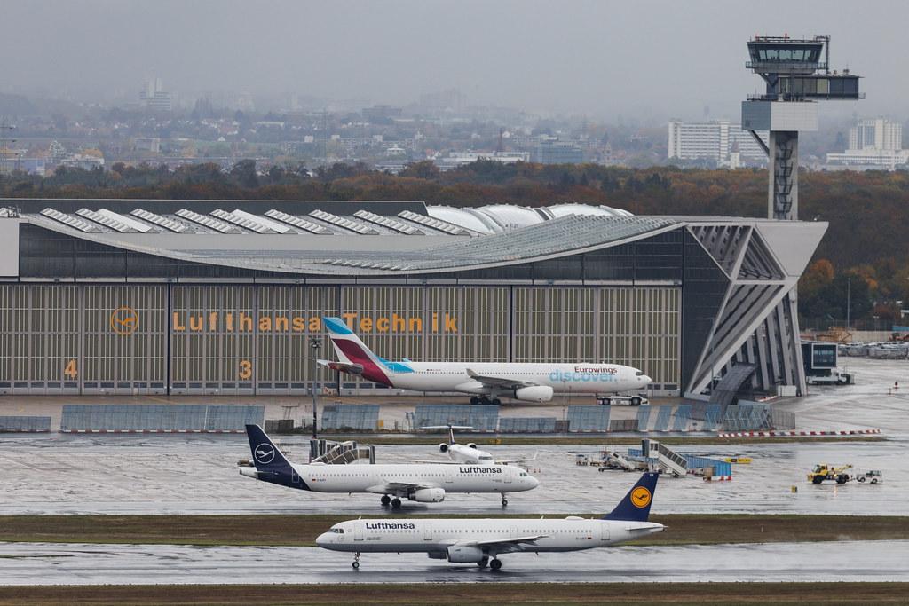 Frankfurt Airport: Discover Airlines (4Y / OCN) |  Airbus A330-343 A333 | D-AFYR | MSN 1711