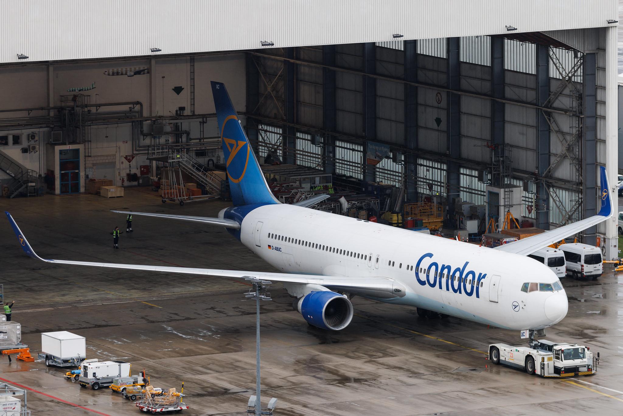 Frankfurt Airport: Condor (DE / CFG) | Boeing 767-330(ER) B763 | D-ABUC | MSN 26992