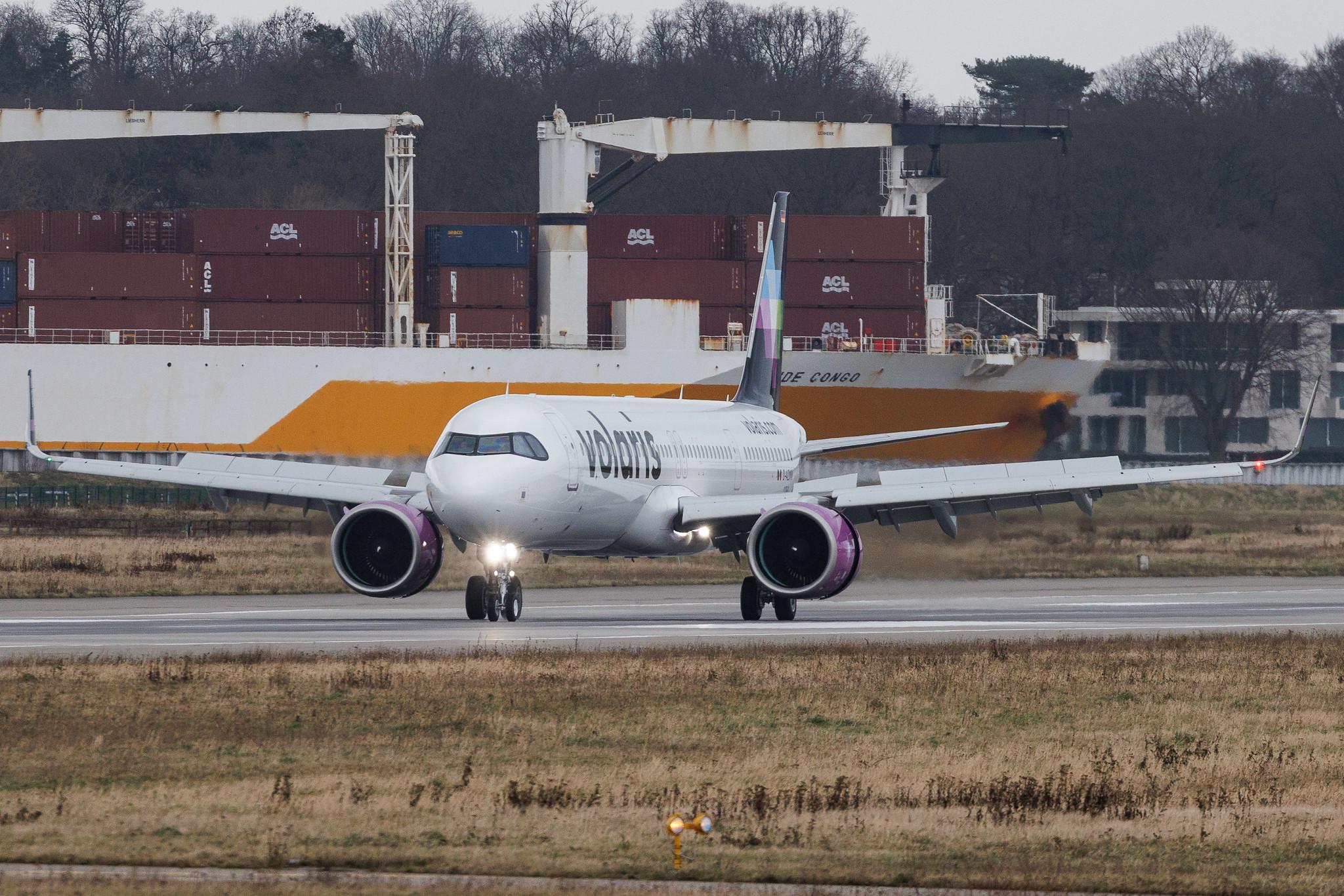 Hamburg Finkenwerder: Volaris (Y4 / VOI) | Airbus A321-271NX A21N | D-AZWW | XA-VUH | MSN 11763