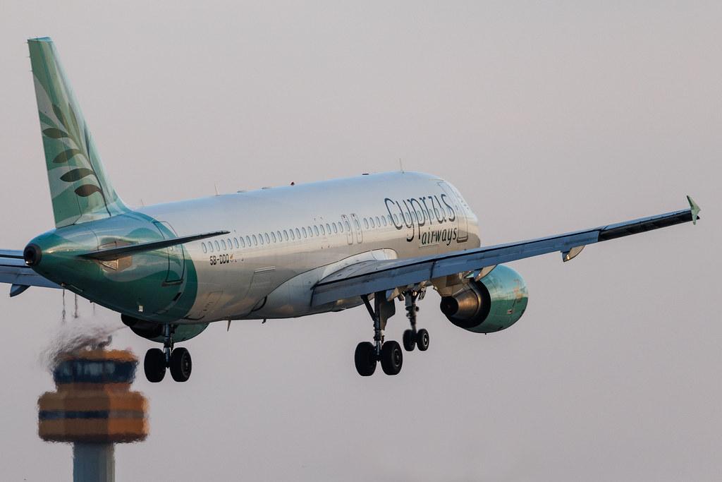 Hamburg Airport: Cyprus Airways (CY / CYP) | Airbus A320-214 A320 | 5B-DDQ | MSN 04055