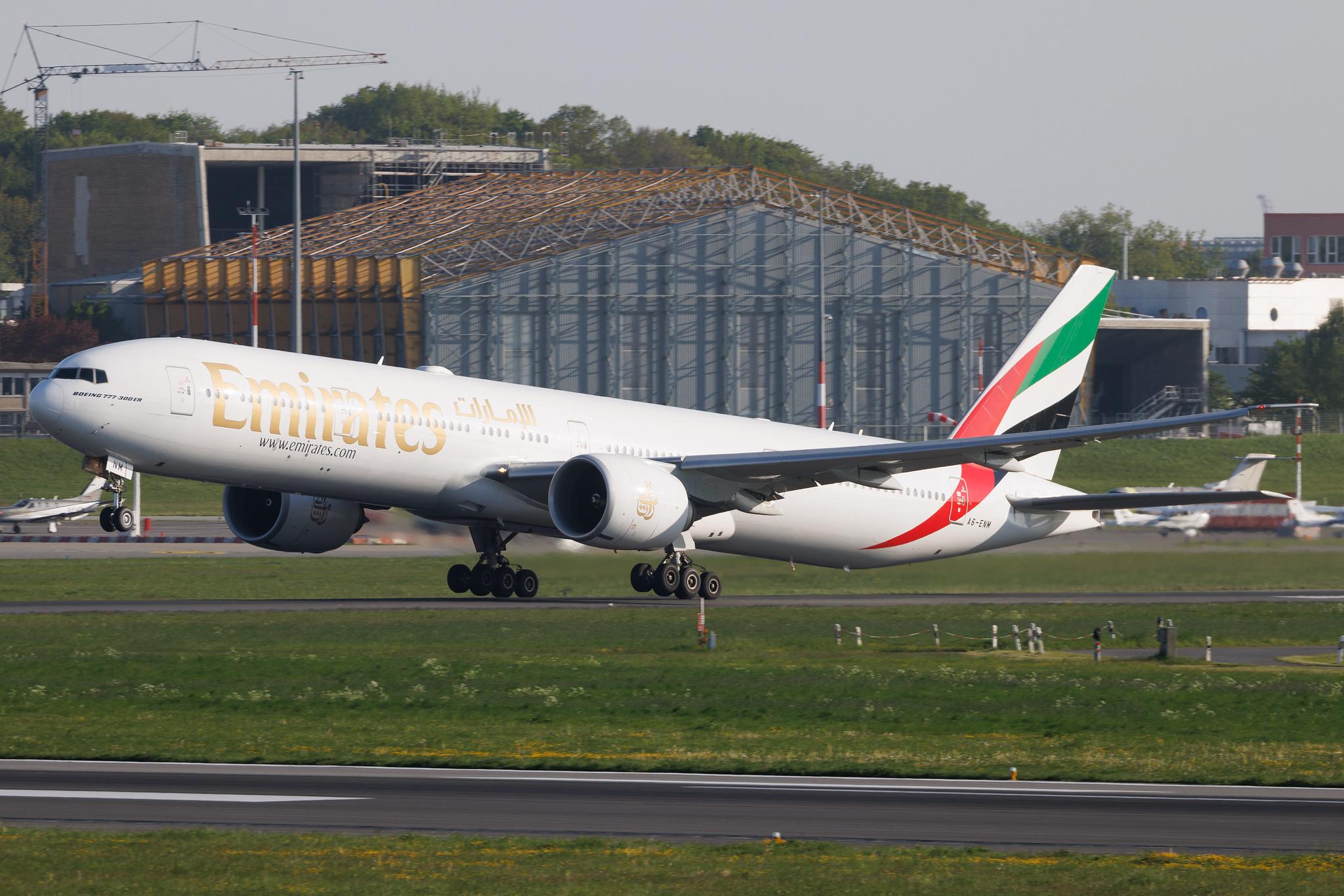 Hamburg Airport: Emirates (EK / UAE) | Boeing 777-31H(ER) B77W | A6-ENM | MSN 41359