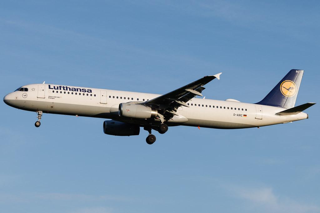 Hamburg Airport: Lufthansa (LH / DLH) | Airbus A321-131 A321 | D-AIRC | MSN 0473