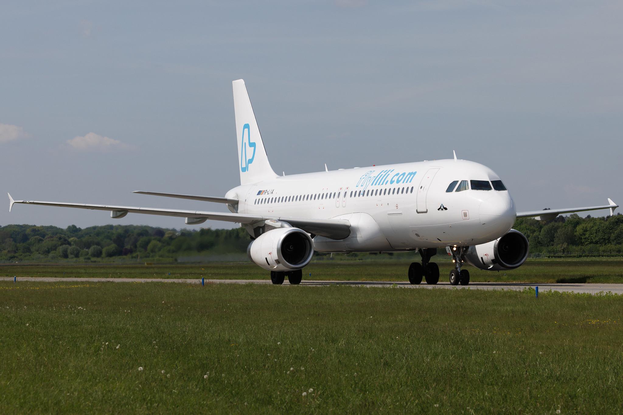 Hamburg Airport: Flylili (FL / LIL) | Airbus A320-232 A320 | YR-LIA | MSN 02422