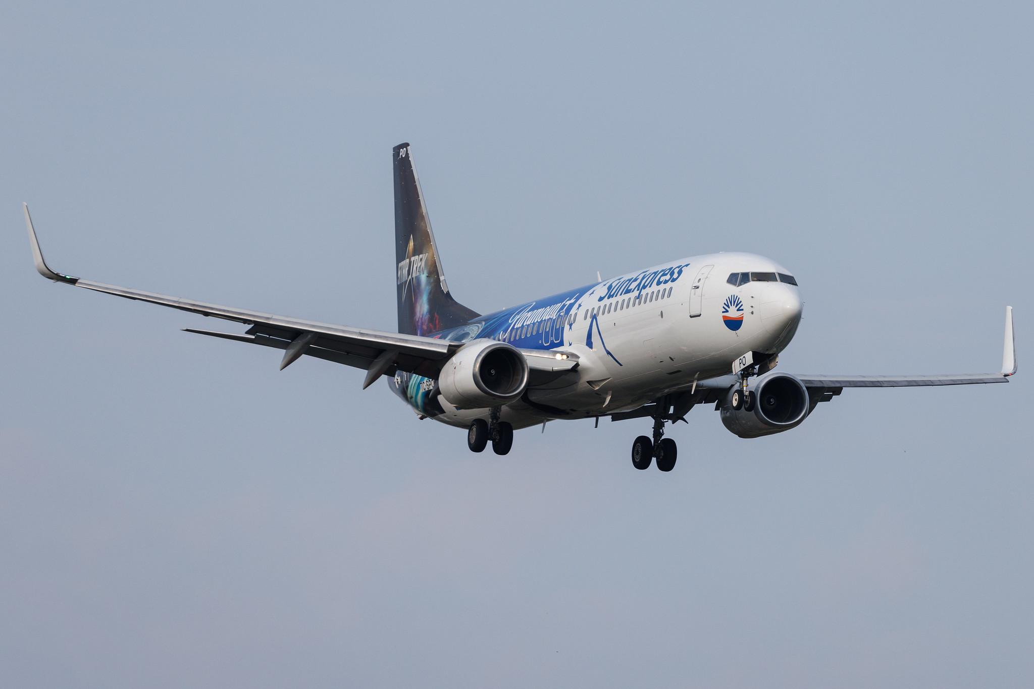 Hamburg Airport: SunExpress (XQ / SXS) | Livery: Paramount+ Star Trek Livery | Boeing 737-8MA B738 | TC-SPO | MSN 40946