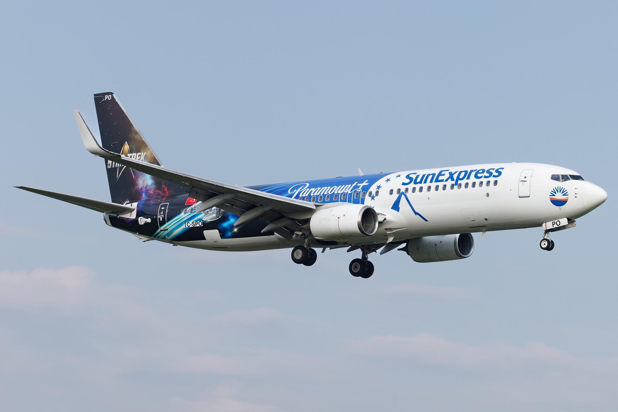 Hamburg Airport: SunExpress (XQ / SXS) | Livery: Paramount+ Star Trek Livery | Boeing 737-8MA B738 | TC-SPO | MSN 40946