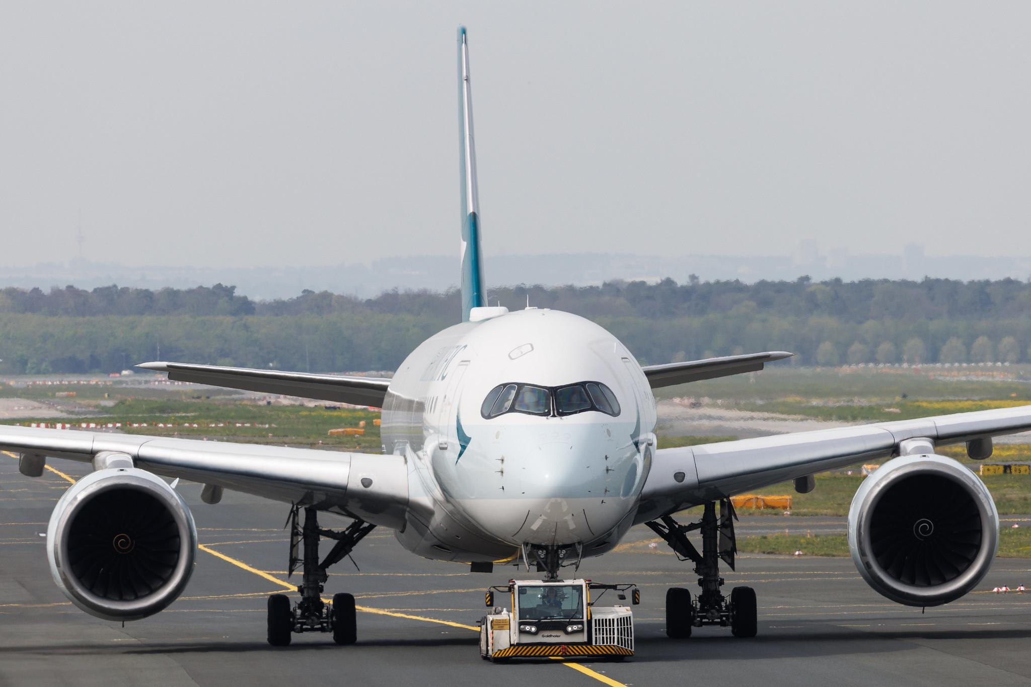 Frankfurt Airport: Cathay Pacific (CX / CPA) | Airbus A350-941 A359 | B-LRI | MSN 058
