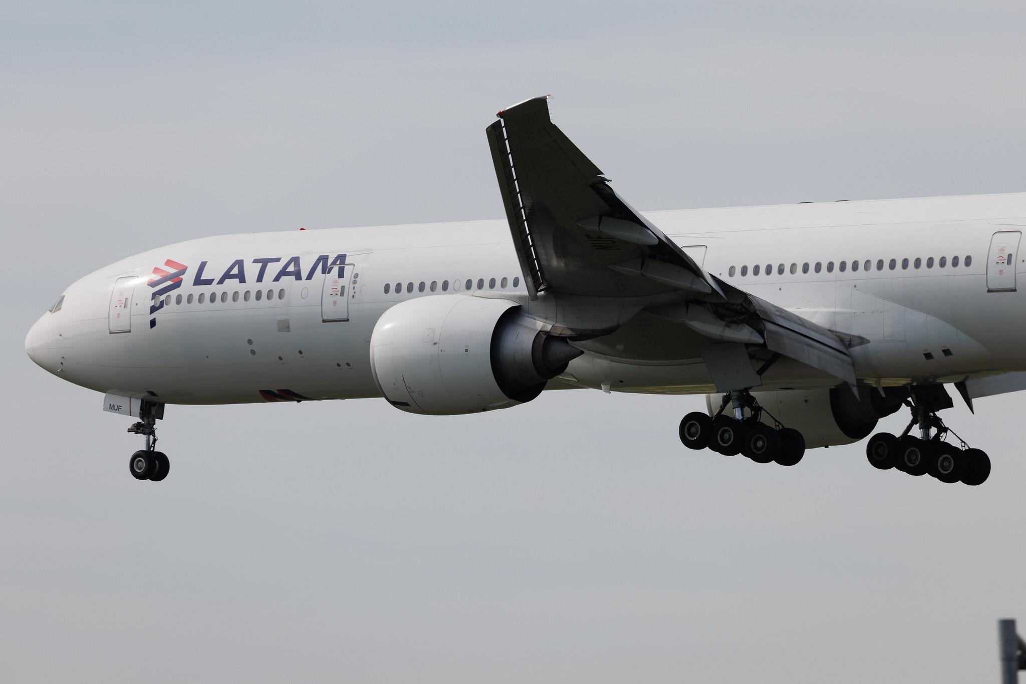 Frankfurt Airport: LATAM Brasil (JJ / TAM) | Boeing 777-32W(ER) B77W | PT-MUF | MSN 38887