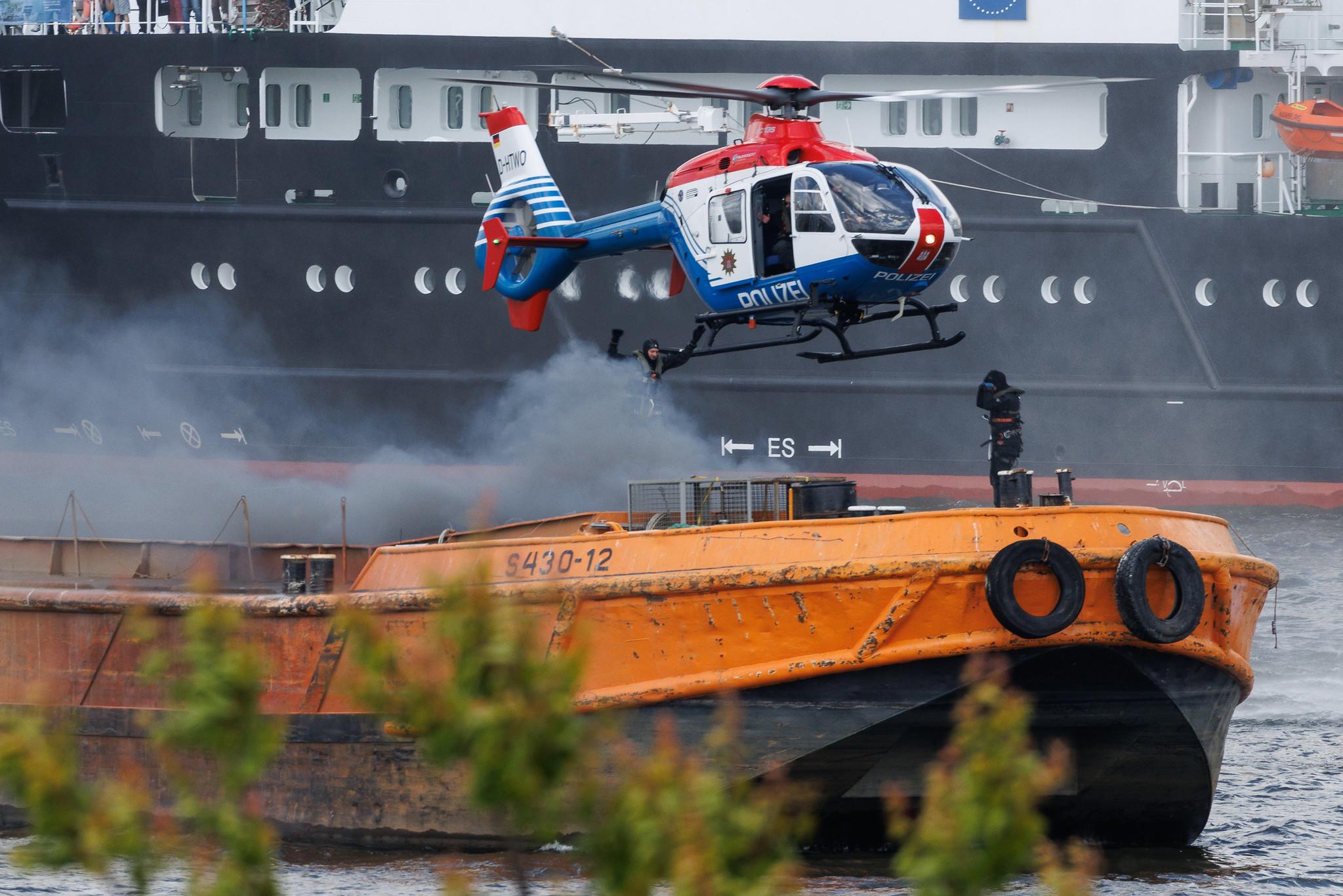 SOS Joint Rescue Operation: Polizei Hamburg | Airbus Helicopters H135 EC35 | D-HTWO | MSN 0343