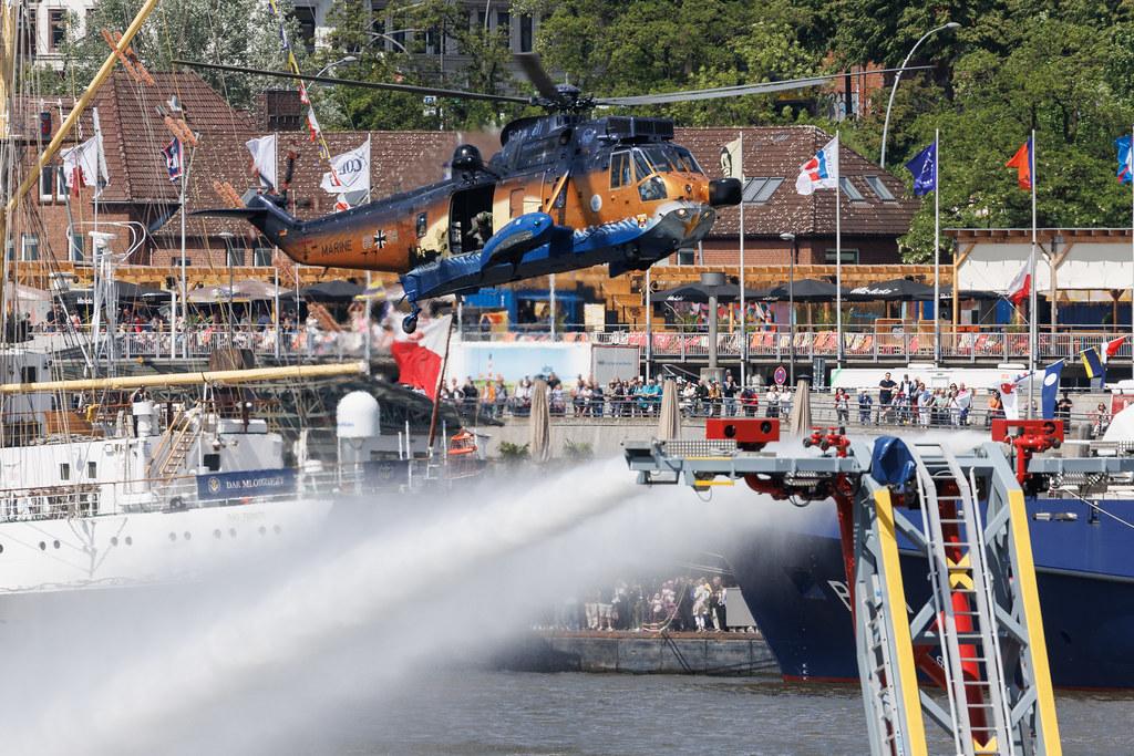 SOS Joint Rescue Operation: German Navy (/ GNY) | Westland Sea King Mk.41 | 89+58 | MSN WA759