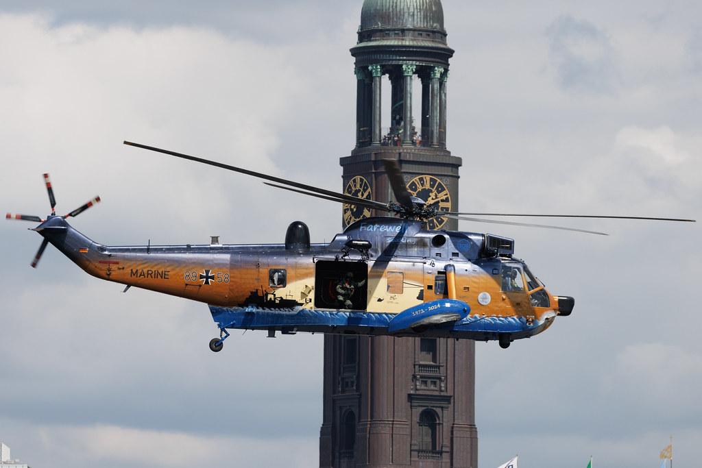 SOS Joint Rescue Operation: German Navy (/ GNY) | Westland Sea King Mk.41 | 89+58 | MSN WA759