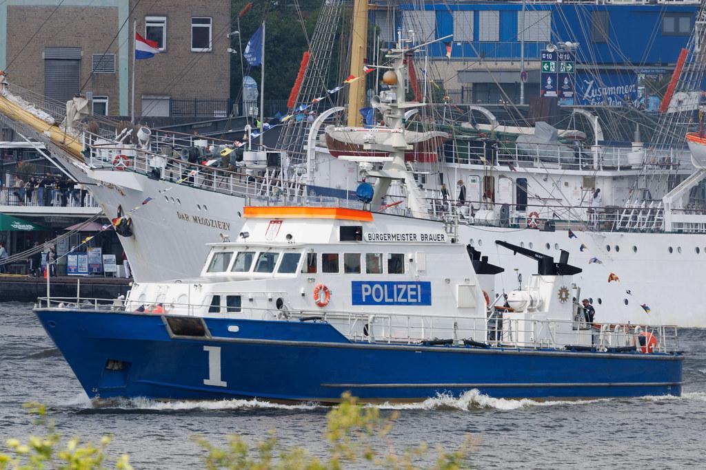 SOS Joint Rescue Operation: Polizei Bürgermeister Brauer