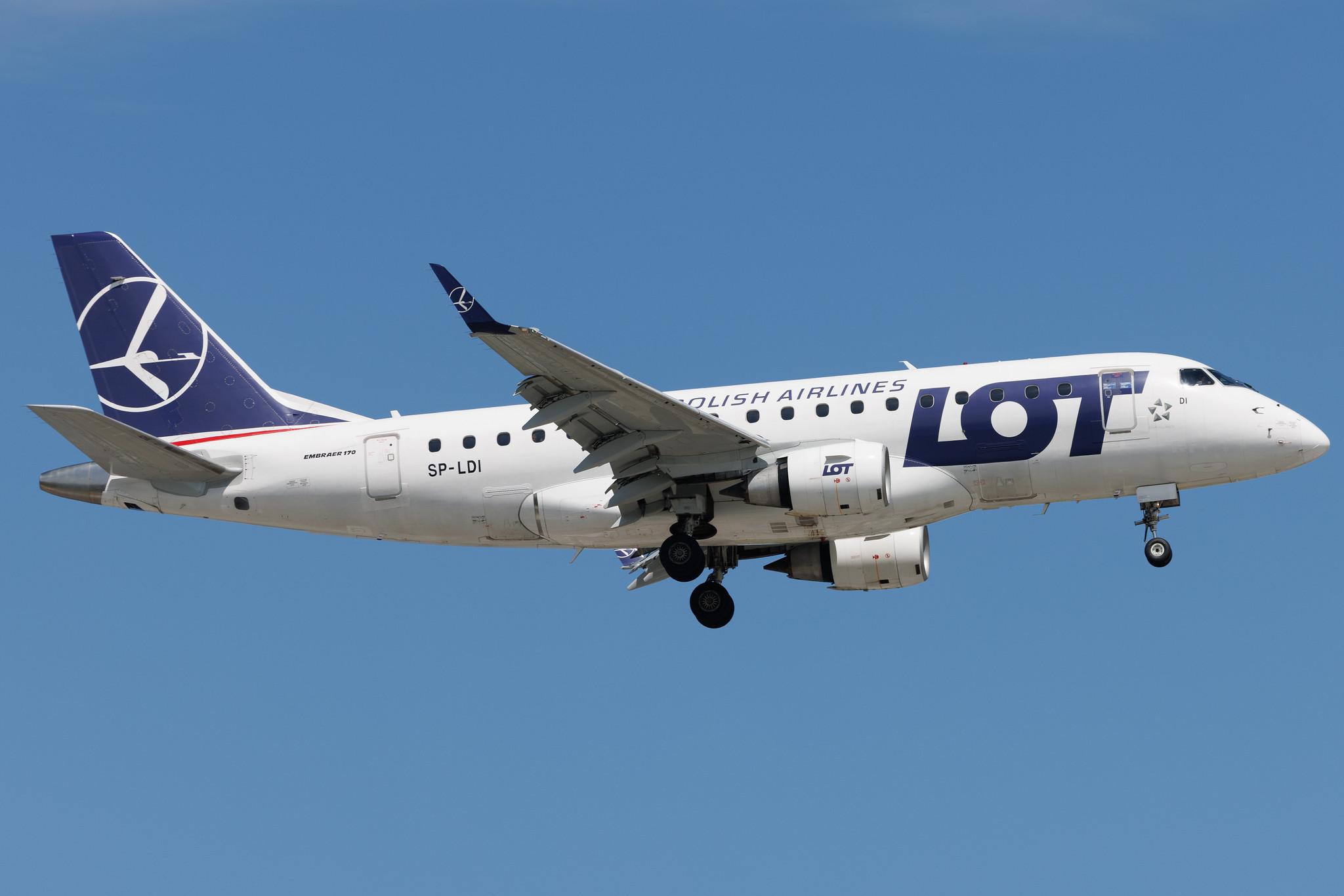 Warsaw Chopin Airport: LOT (LO / LOT) | Embraer E170STD E170 | SP-LDI | MSN 17000073
