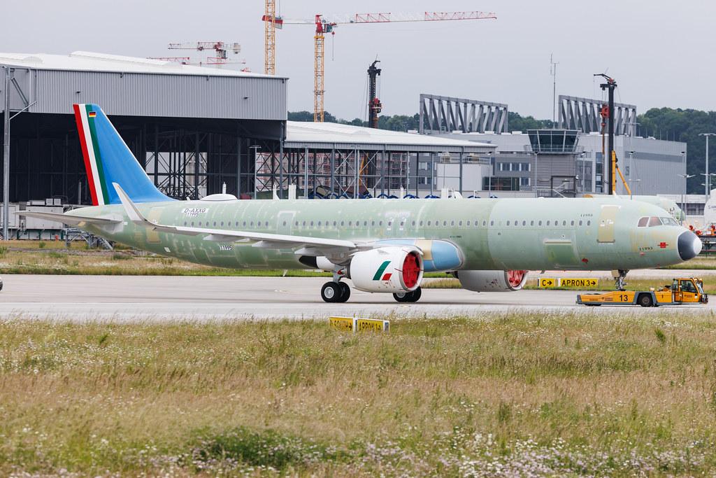 Hamburg Finkenwerder: ITA Airways (AZ / ITY) | Airbus A321-271NX/LR A21N | D-AXXG | EI-HXF | MSN 11995