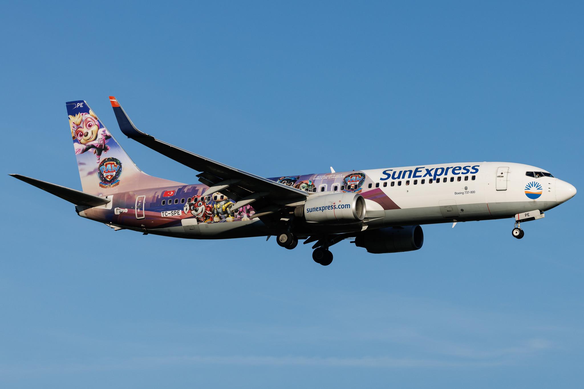 Hamburg Airport: SunExpress (XQ / SXS) | Livery: PAW Patrol: The Mighty Movie Livery | Boeing 737-8HC B738 | TC-SPE | MSN 36530