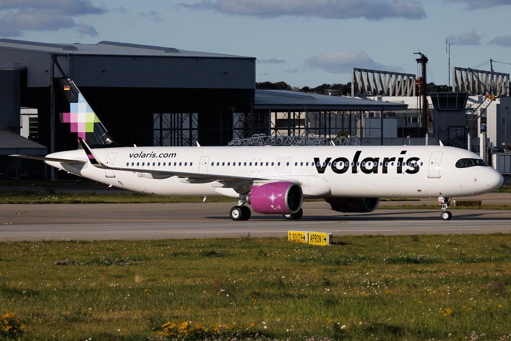 Hamburg Finkenwerder: Volaris (Y4 / VOI) | Airbus A321-271NX A21N | D-AZWJ | XA-VUN | MSN 12202