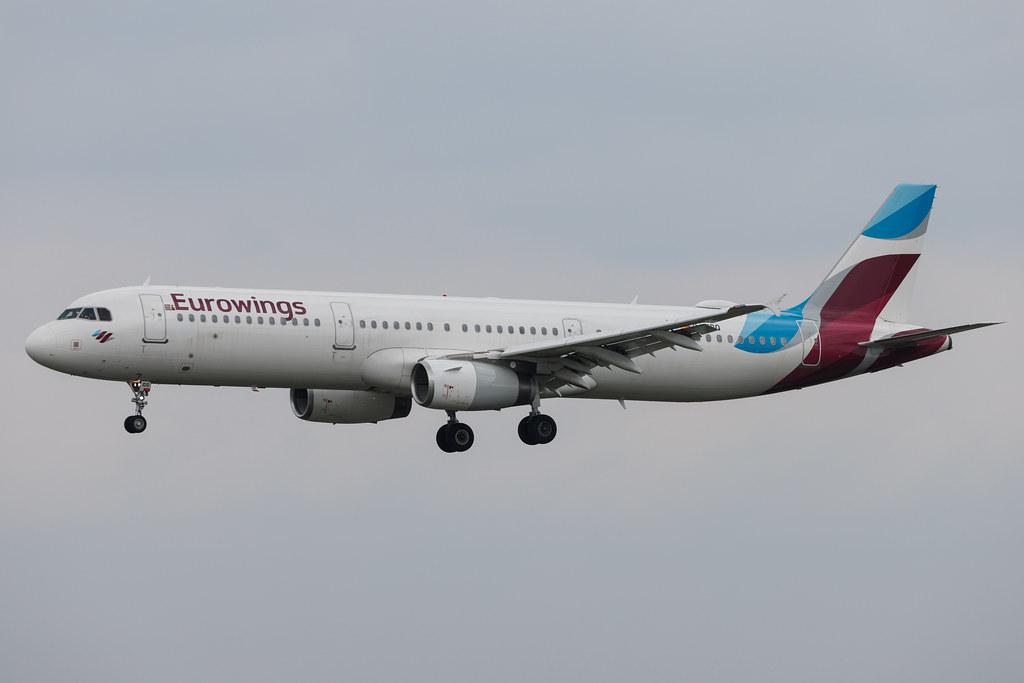 Hamburg Airport: Eurowings (EW / EWG) | Airbus A321-231 A321 | D-AIDQ | MSN 5028