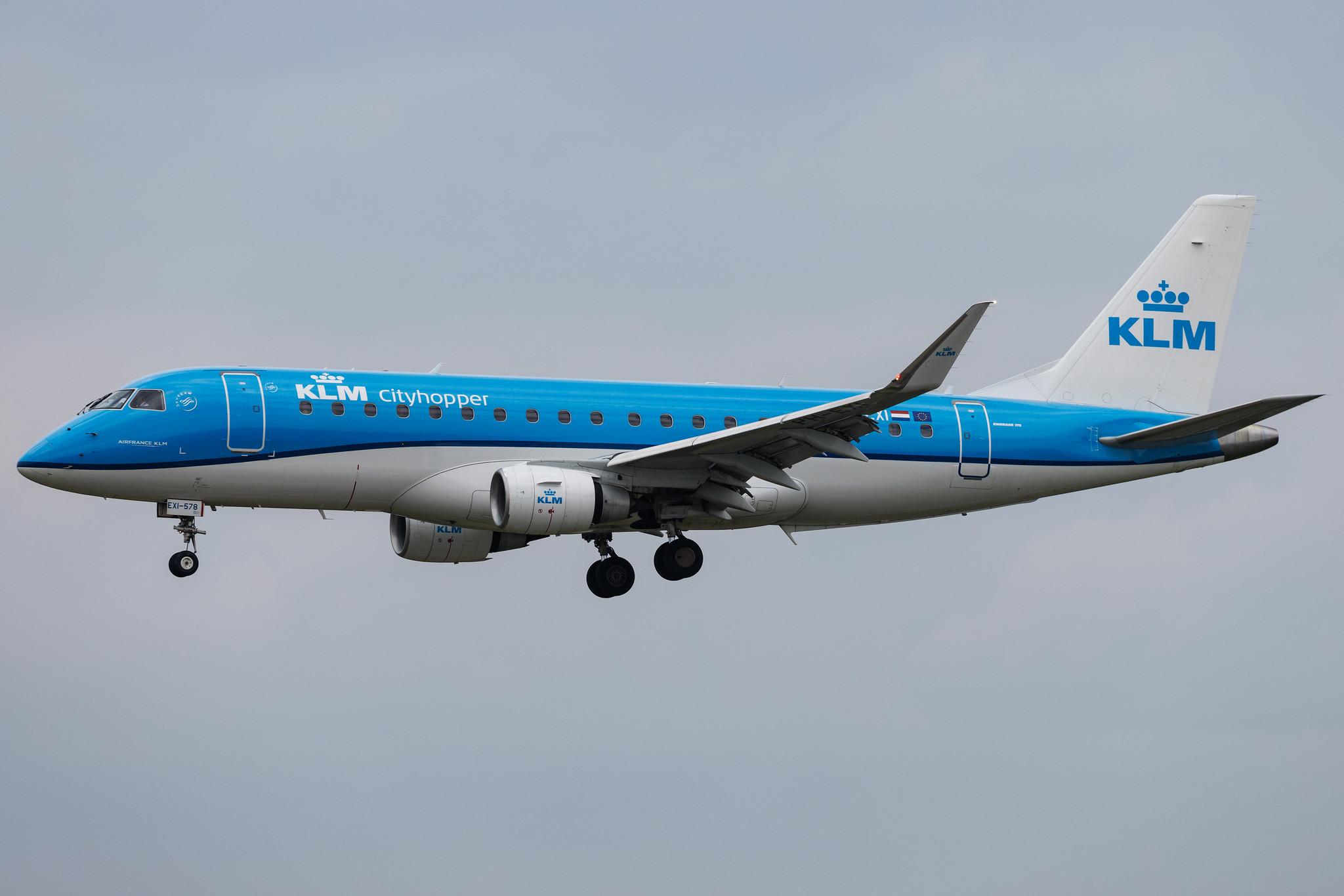 Hamburg Airport: KLM (KL / KLM) | Operator: KLM Cityhopper | Embraer E175STD E75L | PH-EXI | MSN 17000578