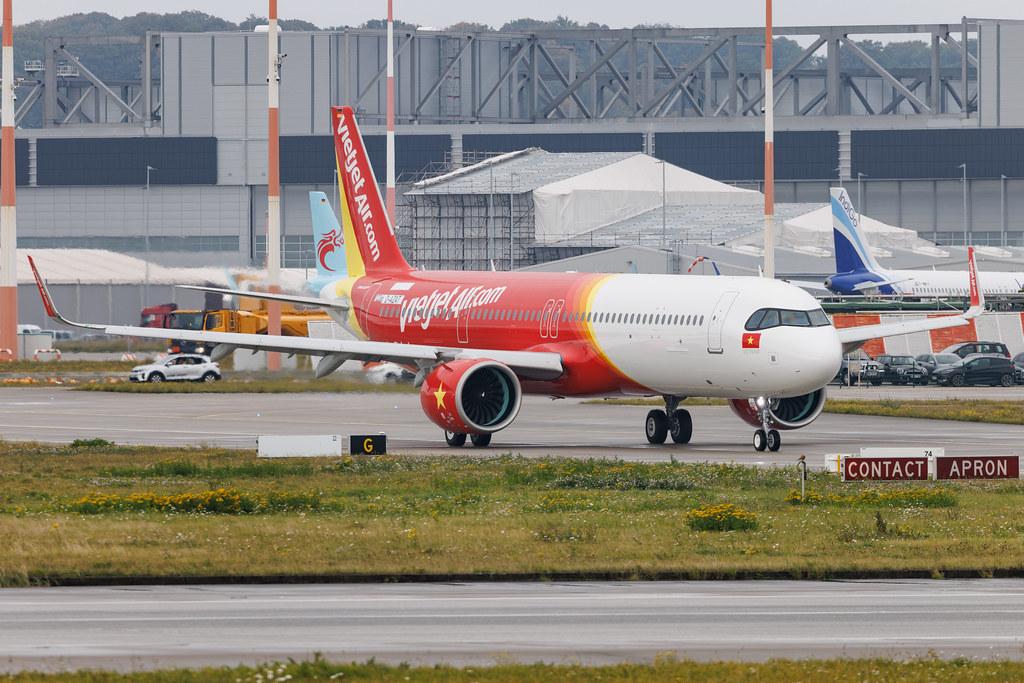 Hamburg Finkenwerder: VietJetAir (VJ / VJC) | Airbus A321-271NX A21N | D-AZAT | VN-A550 | MSN 12266