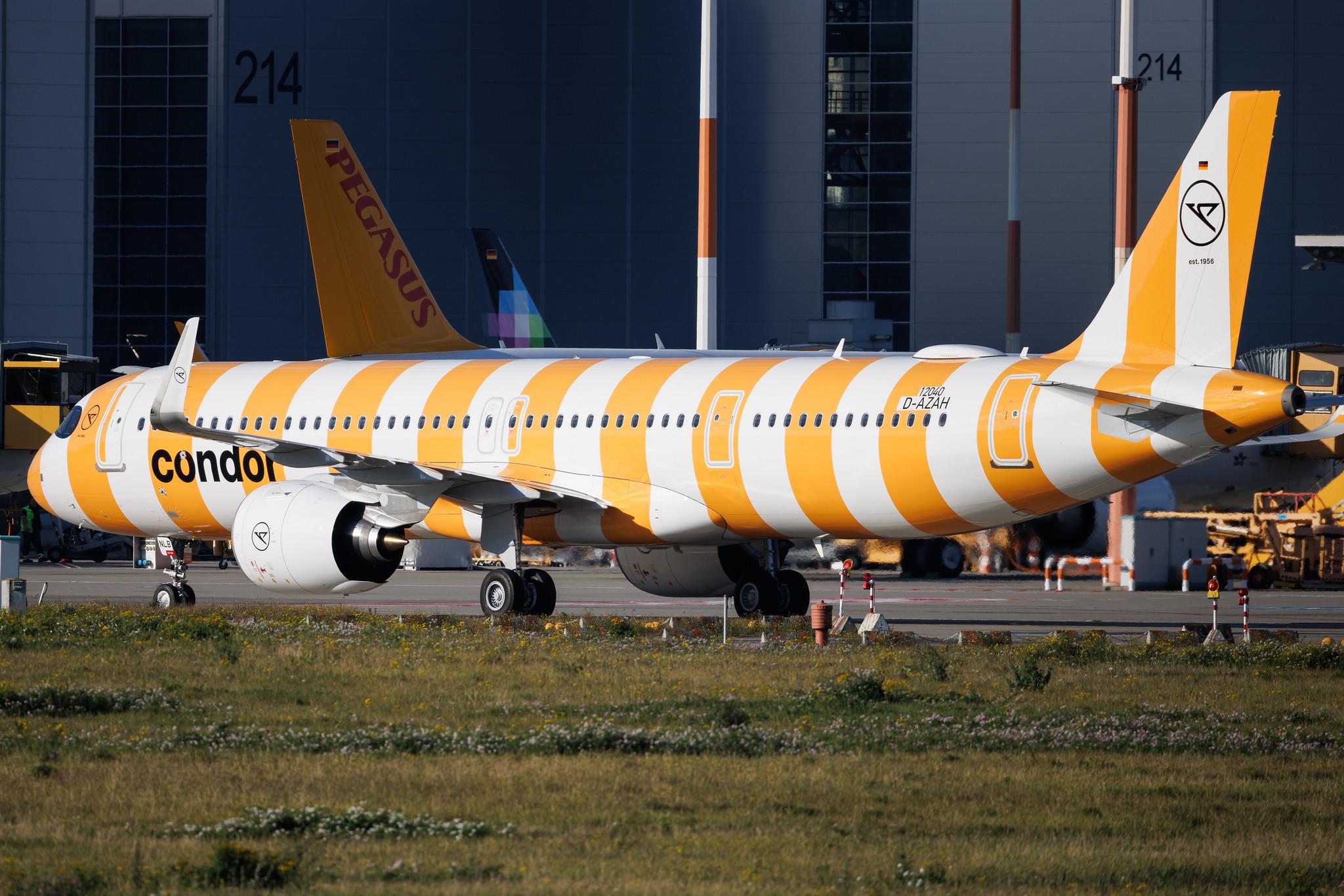 Hamburg Finkenwerder: Condor (DE / CFG) | Airbus A321-271NX A21N | D-AZAH | D-ANLB | MSN 12040