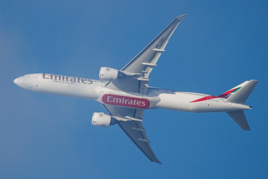 Hamburg Finkenwerder: Emirates (EK / UAE) | Boeing 777-31H(ER) B77W | A6-ENZ | MSN 42319
