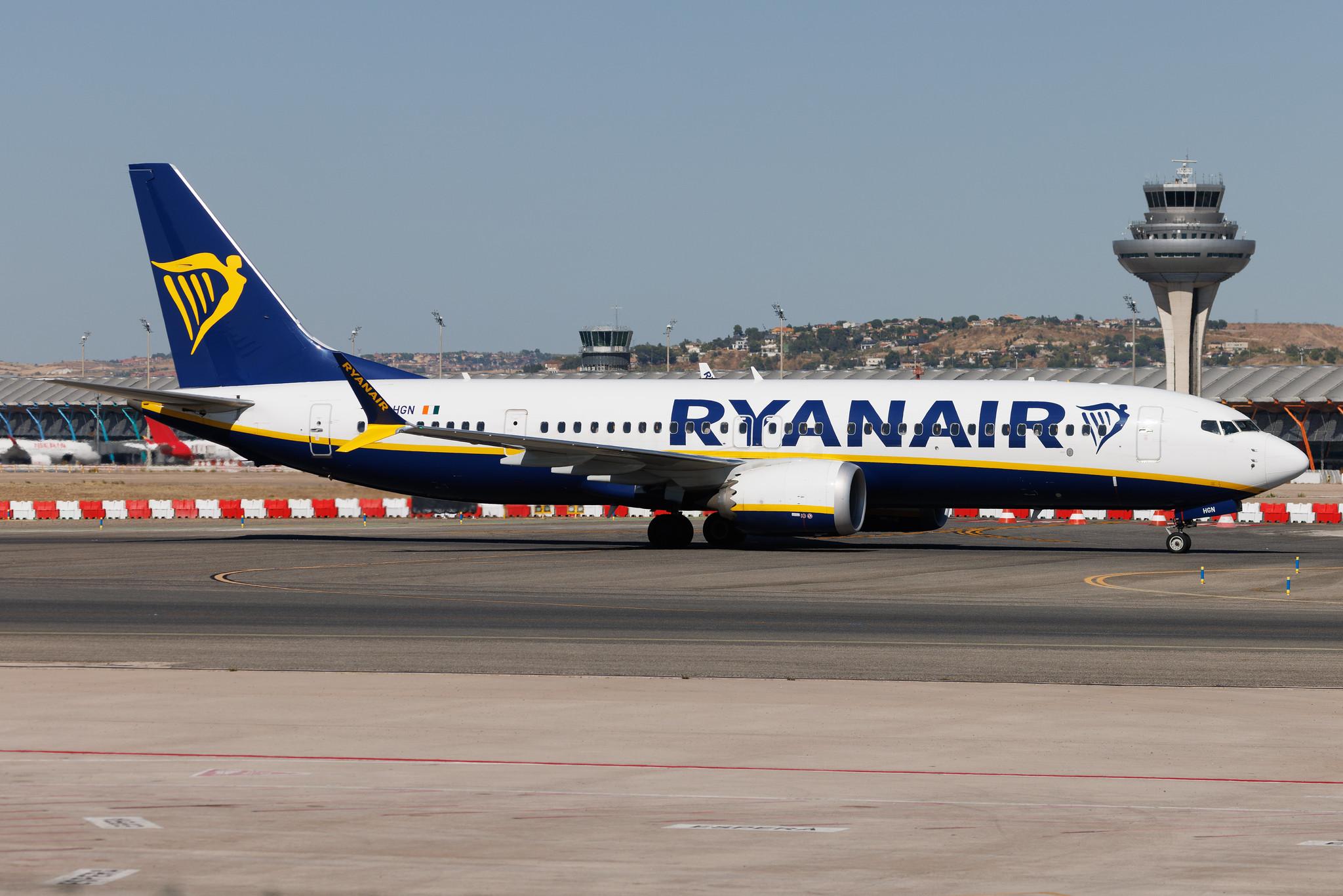 Madrid Barajas Airport: Ryanair (FR / RYR) | Boeing 737 MAX 8-200 B38M | EI-HGN | MSN 62327