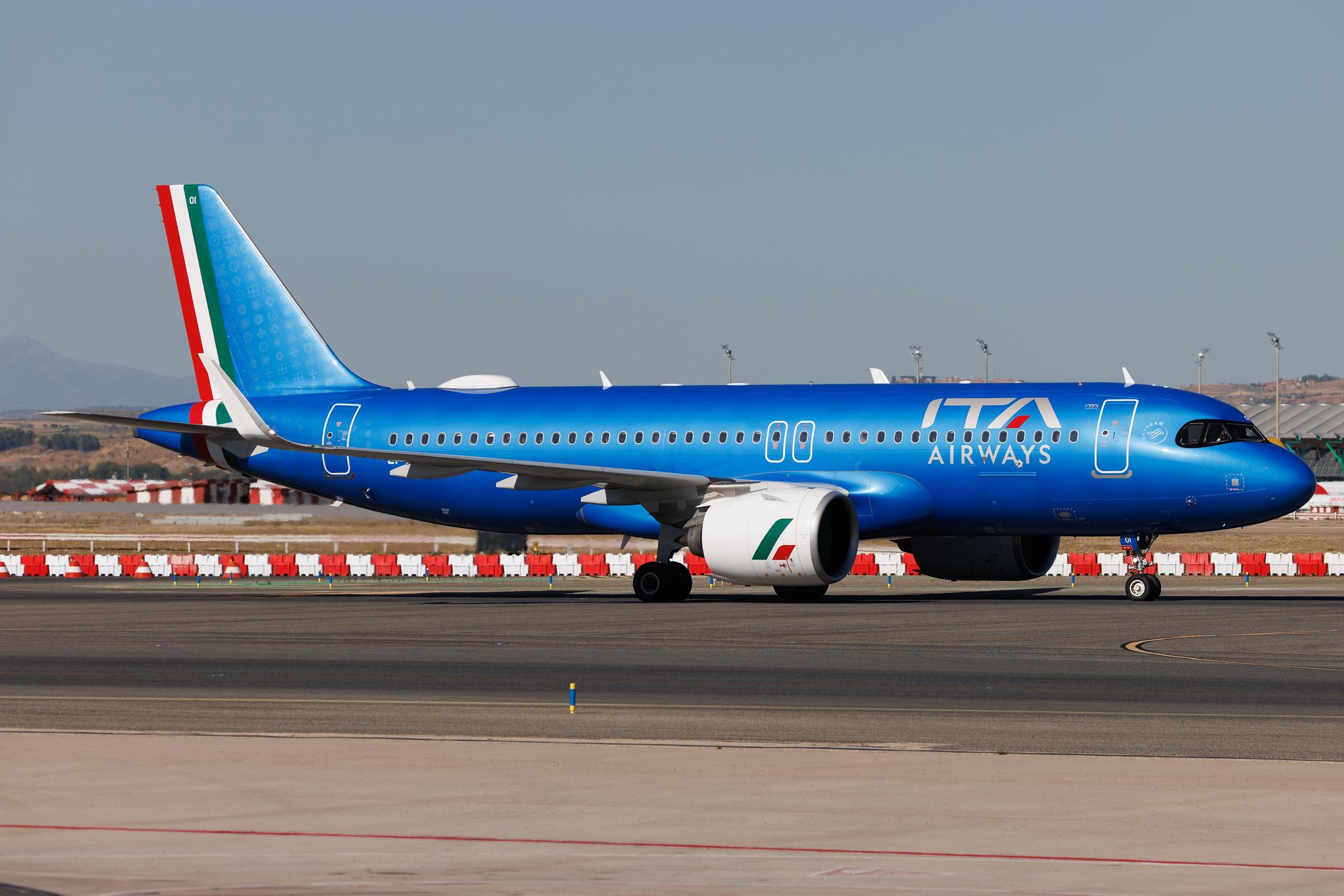 Madrid Barajas Airport: ITA Airways (AZ / ITY) | Airbus A320-272N A20N | EI-HOI | MSN 11945