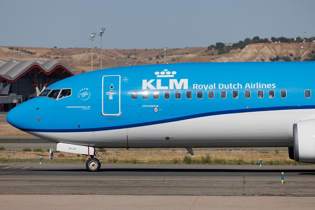 Madrid Barajas Airport: KLM (KL / KLM) | Boeing 737-8K2 B738 | PH-BXK | MSN 29598