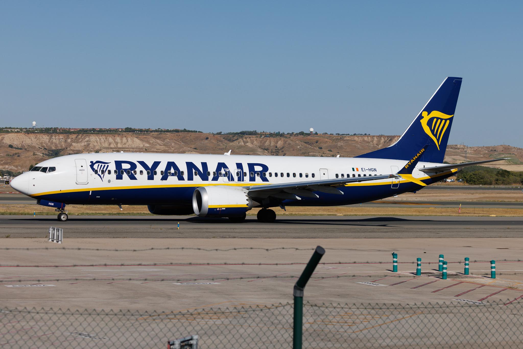 Madrid Barajas Airport: Ryanair (FR / RYR) | Boeing 737 MAX 8-200 B38M | EI-HGN | MSN 62327