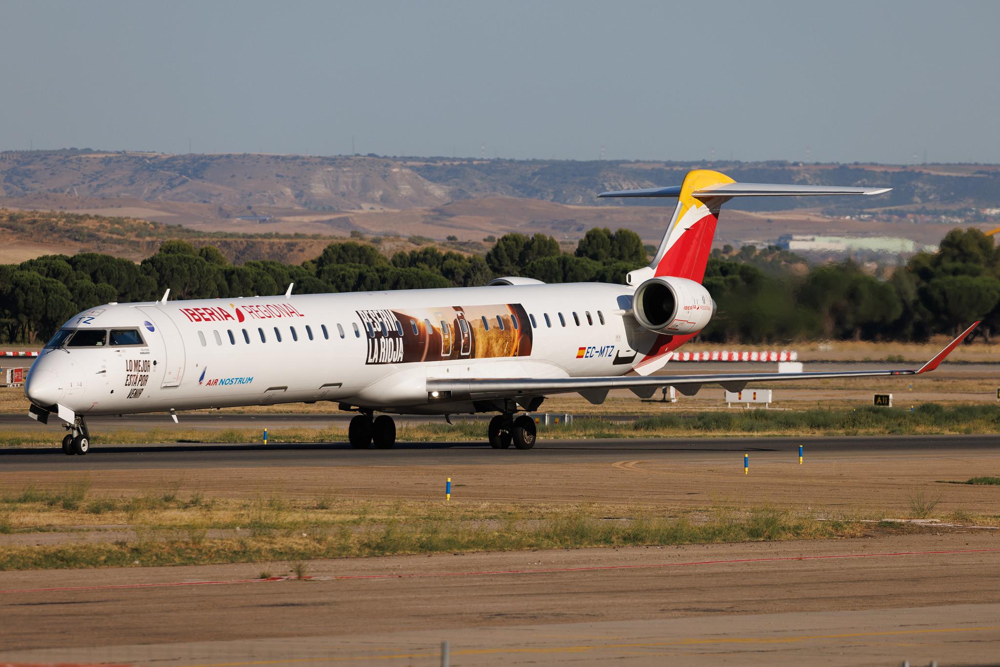 Madrid Barajas Airport: Iberia Regional (IB / IBE) | Livery: Reserva La Rioja Livery | Operator: Air Nostrum | Mitsubishi CRJ-1000 CRJX | EC-MTZ | MSN 19060