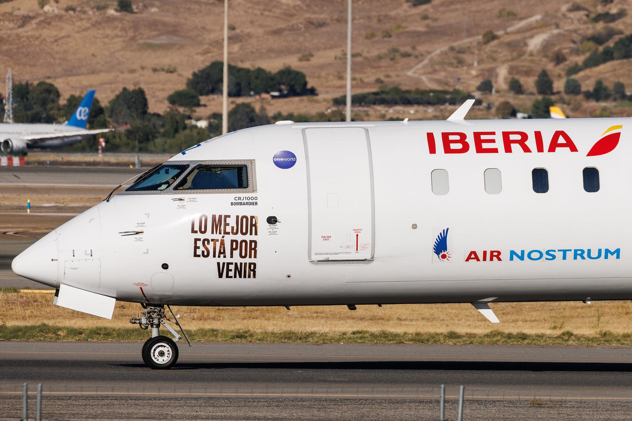 Madrid Barajas Airport: Iberia Regional (IB / IBE) | Livery: Reserva La Rioja Livery | Operator: Air Nostrum | Mitsubishi CRJ-1000 CRJX | EC-MTZ | MSN 19060