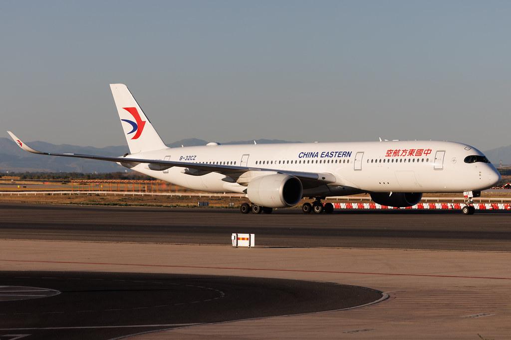 Madrid Barajas Airport: China Eastern Airlines (MU / CES) | Airbus A350-941 A359 | B-32CZ | MSN 561