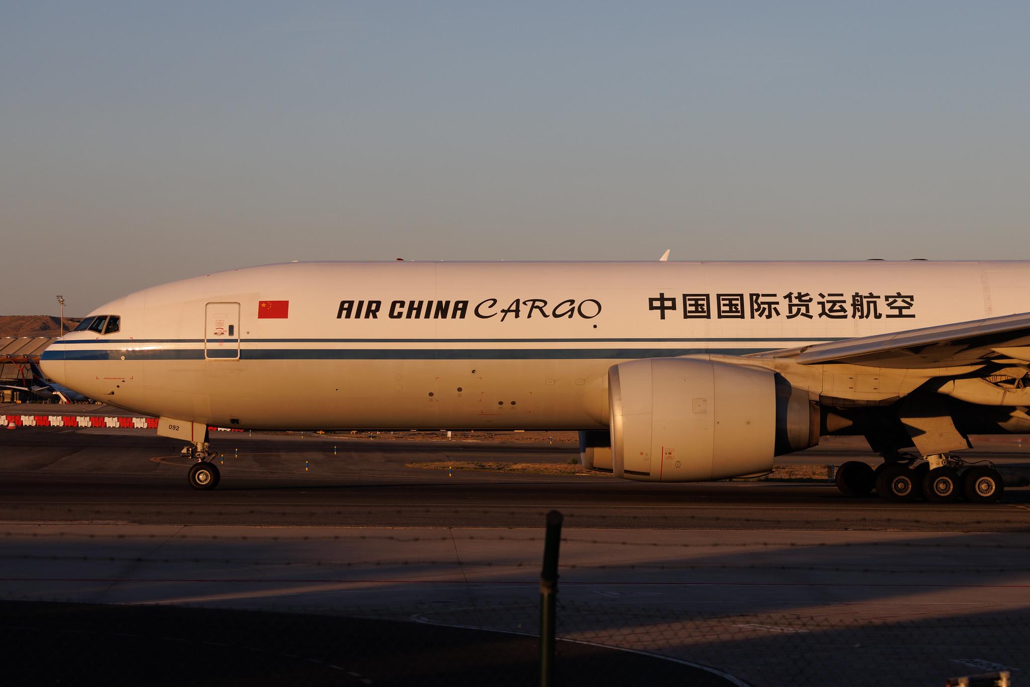 Madrid Barajas Airport: Air China Cargo (/ CAO) | Boeing 777-FFT B77L | B-2092 | MSN 44683
