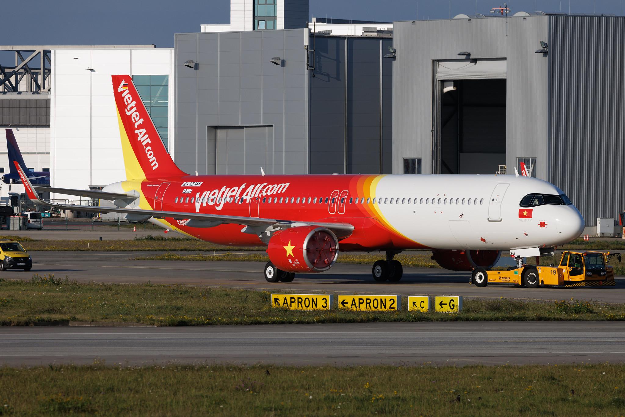 Hamburg Finkenwerder: VietJetAir (VJ / VJC) | Airbus A321-271NX A21N | D-AZAM | VN-A543 | MSN 12241