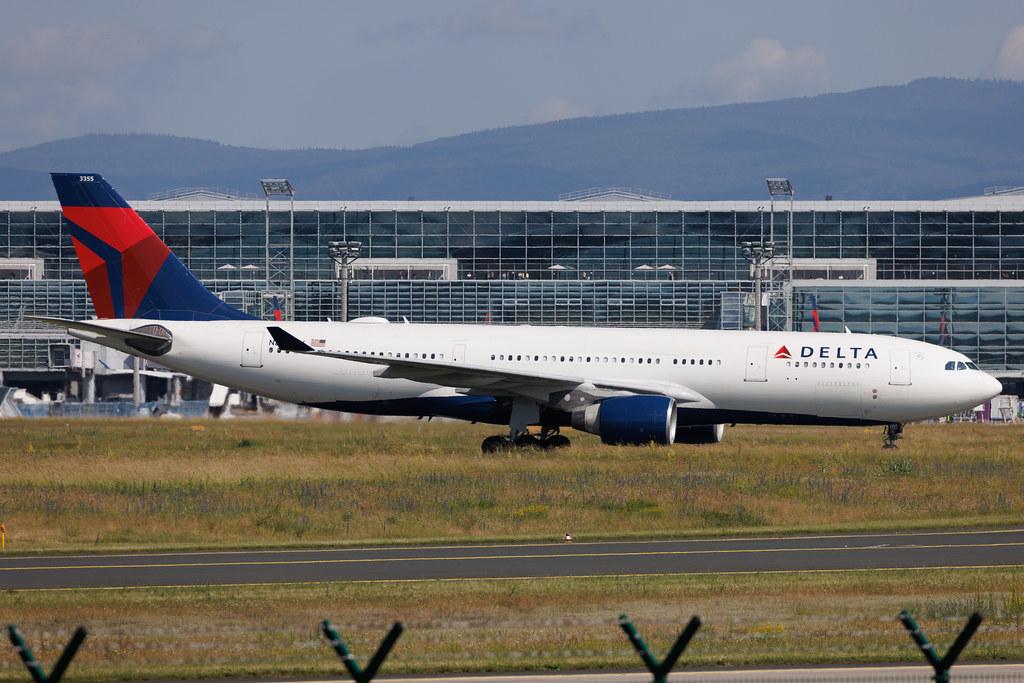 Frankfurt Airport: Delta Air Lines (DL / DAL) | Airbus A330-223 A332 | N855NW | MSN 0621