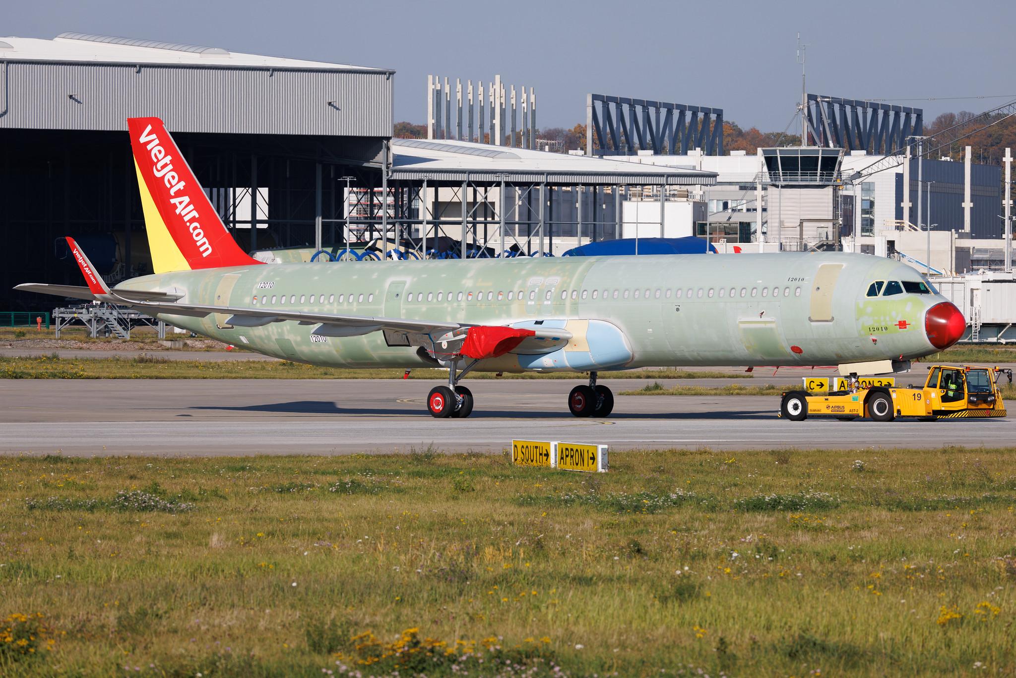 Hamburg Finkenwerder: VietJetAir (VJ / VJC) | Airbus A321-271NX A21N | D-AVXS | VN-A547 | MSN 12010