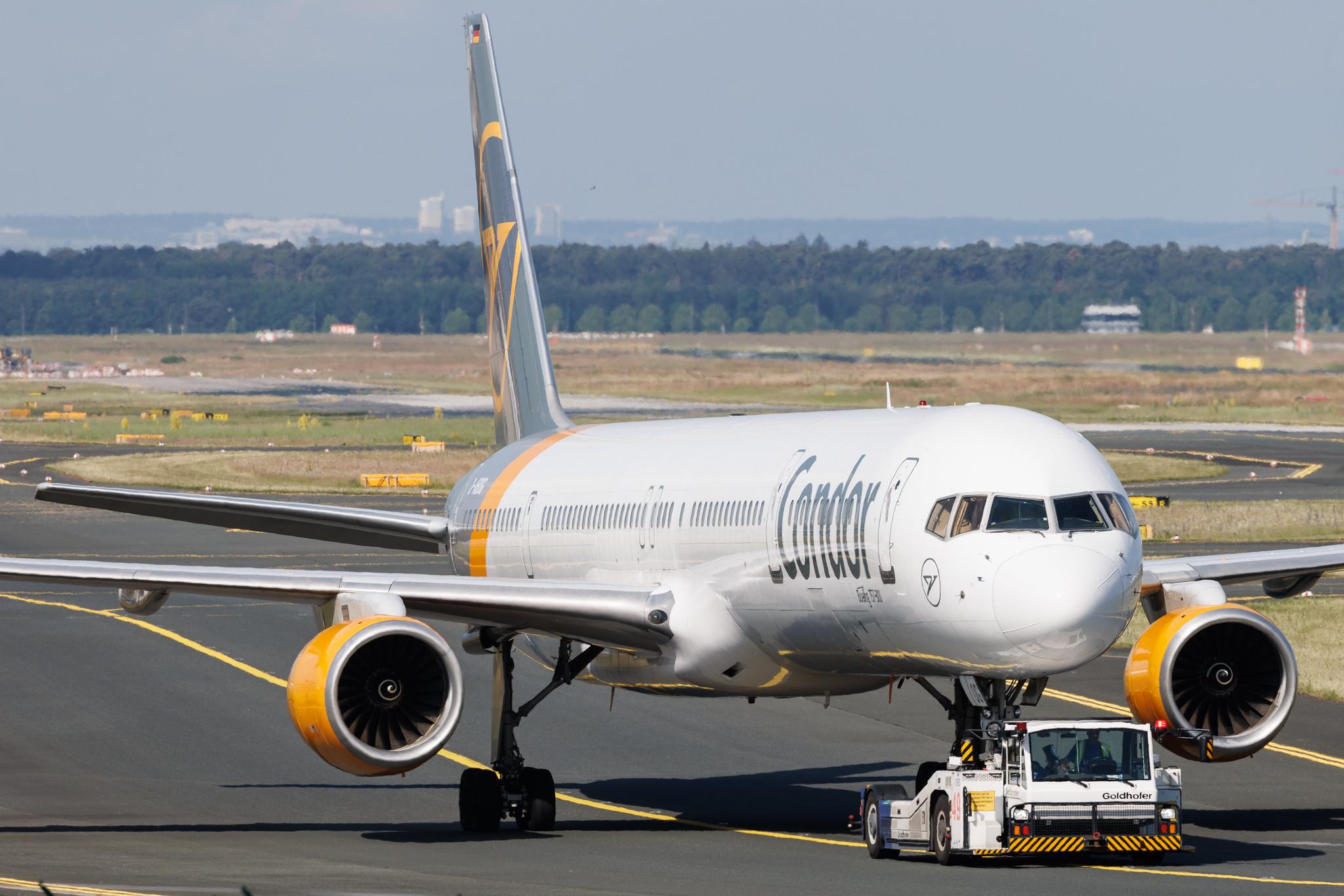Frankfurt Airport: Condor (DE / CFG) | Boeing 757-330 B753 | D-ABOG | MSN 29014