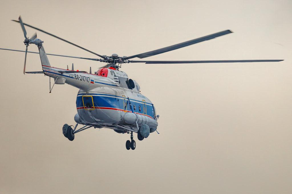 Longyearbyen Svalbard Airport: Articugol | Mil Mi-8AMT Hip | RA-24747 | MSN 8AMT00643177665U