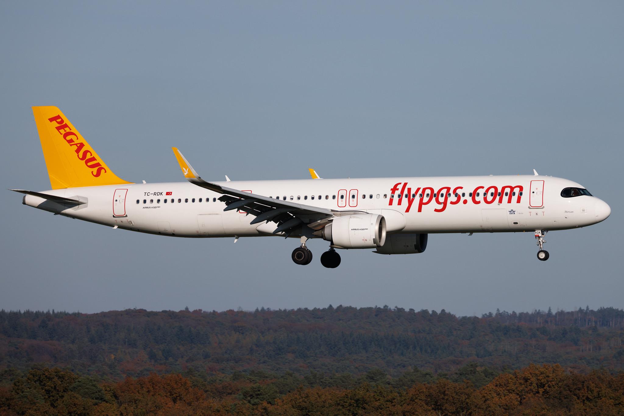 Köln Bonn Airport: Pegasus (PC / PGT) | Airbus A321-251NX A21N | TC-RDK | MSN 11281