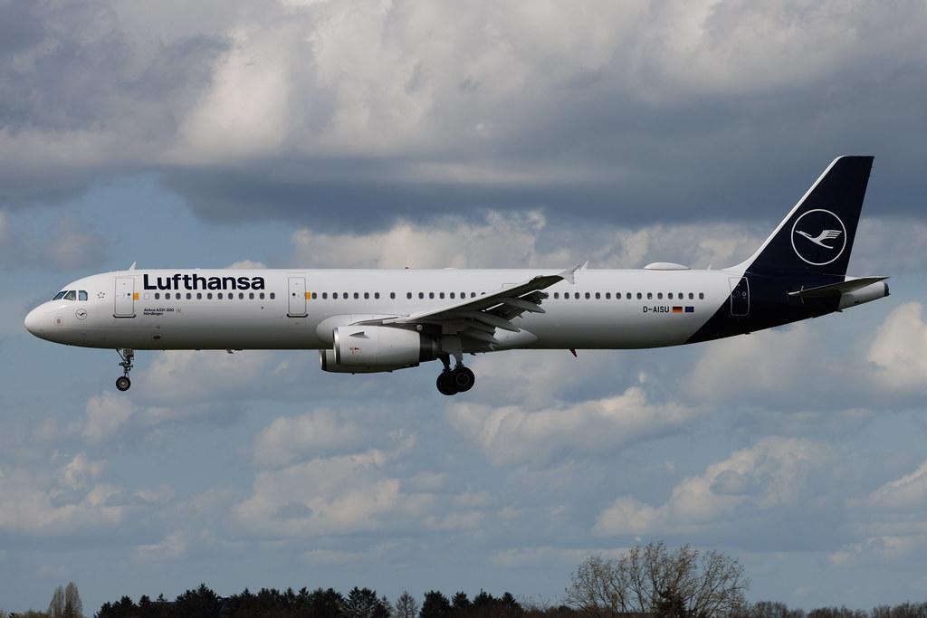 Hamburg Airport: Lufthansa (LH / DLH) | Airbus A321-231 A321 | D-AISU | MSN 4016