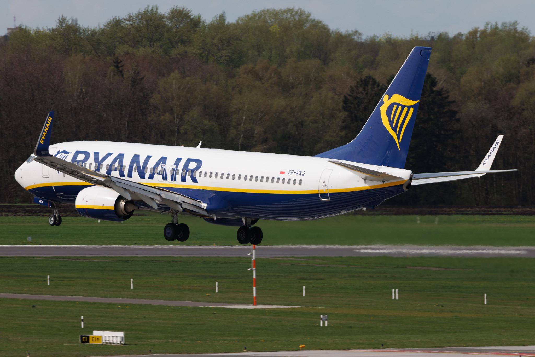 Hamburg Airport: Ryanair (FR / RYR) | Operator: Buzz |  Boeing 737-8AS B738 | SP-RKQ | MSN 44809