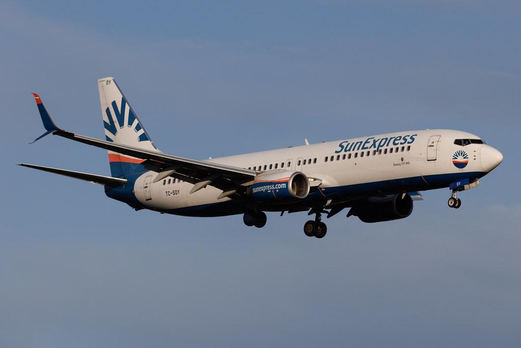 Hamburg Airport: SunExpress (XQ/SXS) | Boeing 737-8HC B738 | TC-SOY | MSN 40777