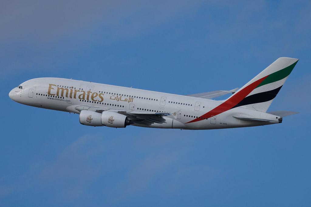 Vienna International Airport: Emirates (EK / UAE) | Airbus A380-861 A388 | A6-EEN | MSN 135