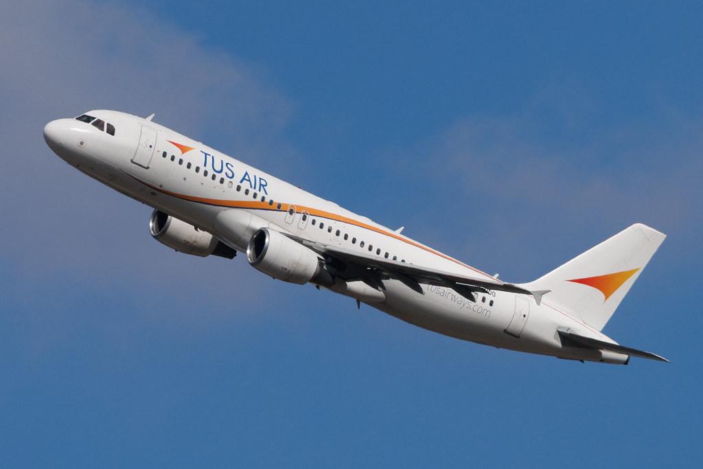 Vienna International Airport: Tus Air (U8 / CYF) | Airbus A320-214 A320 | 5B-DDO | MSN 03889